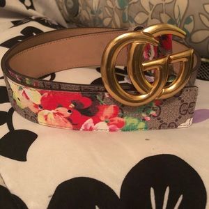 Gucci belt